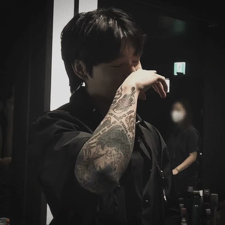 Jeon Jungkook thumbnail