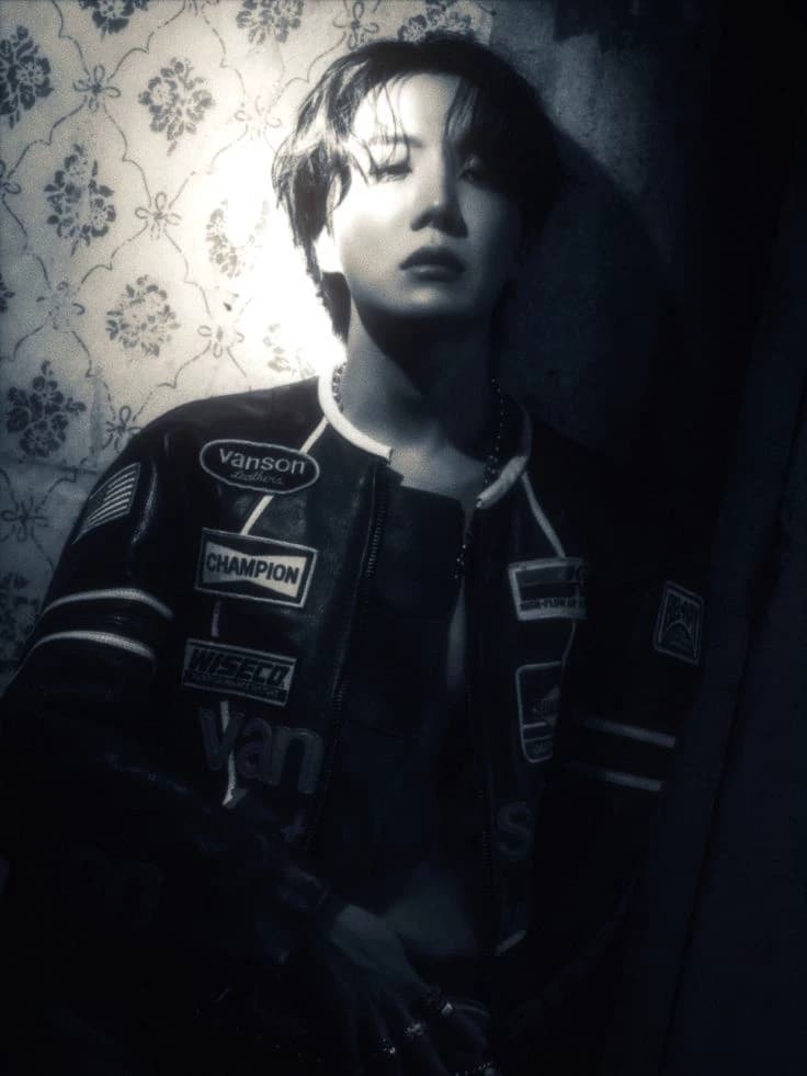 Hoseok  thumbnail