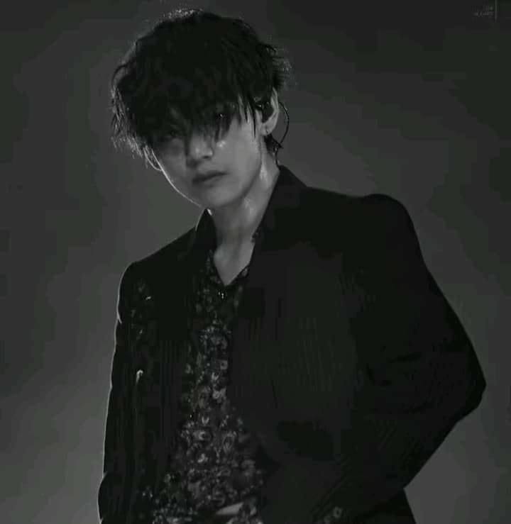 Kim Taehyung thumbnail
