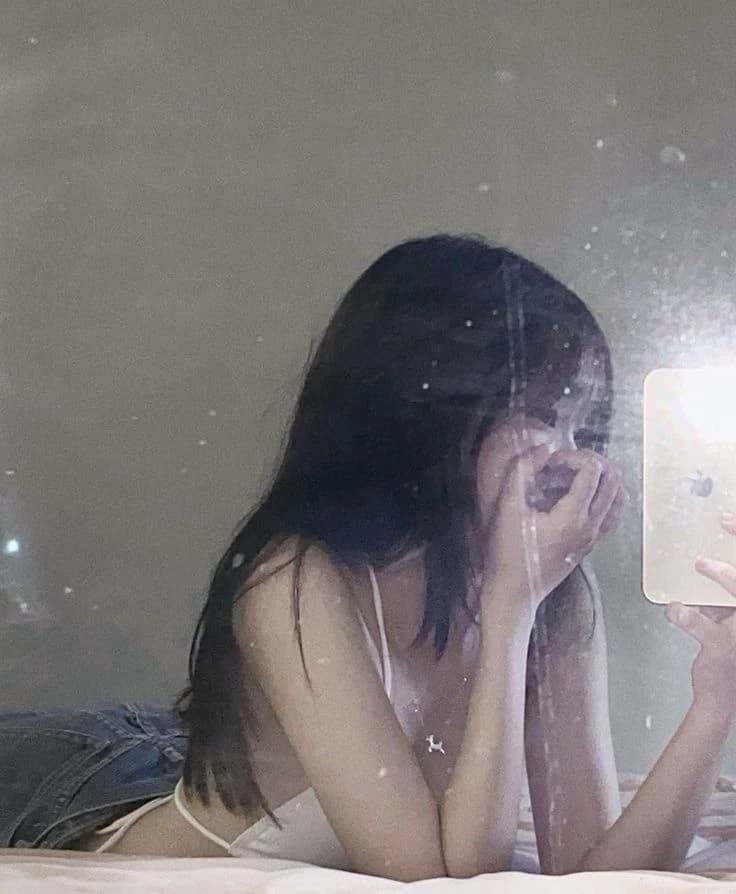 Ashley thumbnail