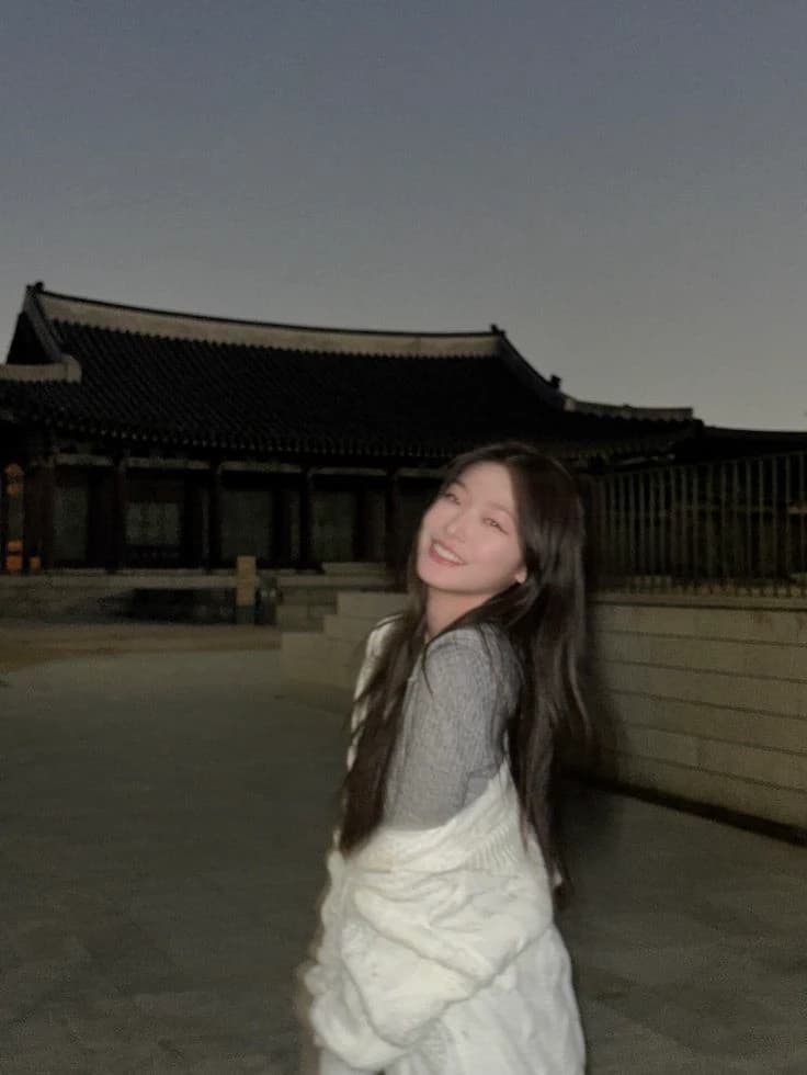 yoonchae  thumbnail