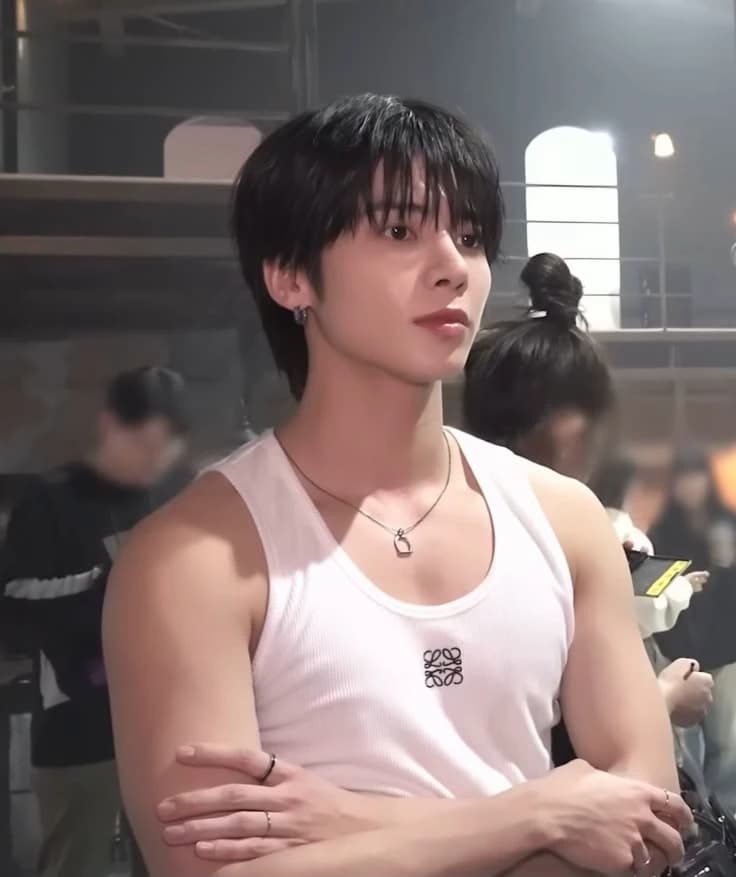 Kang Taehyun thumbnail