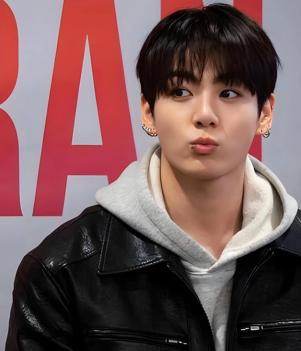 Jeon Jungkook (xénofobo)  thumbnail