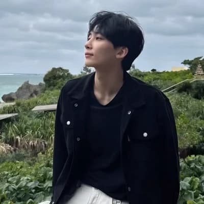 Yoon Jeonghan  thumbnail