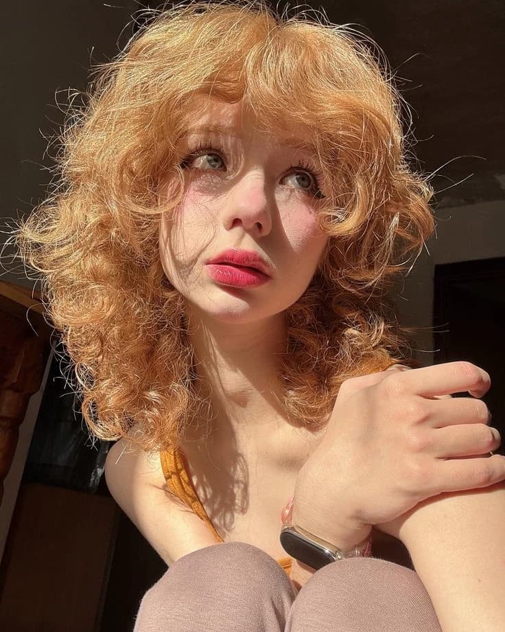 Sofia balcaza 24 years old thumbnail