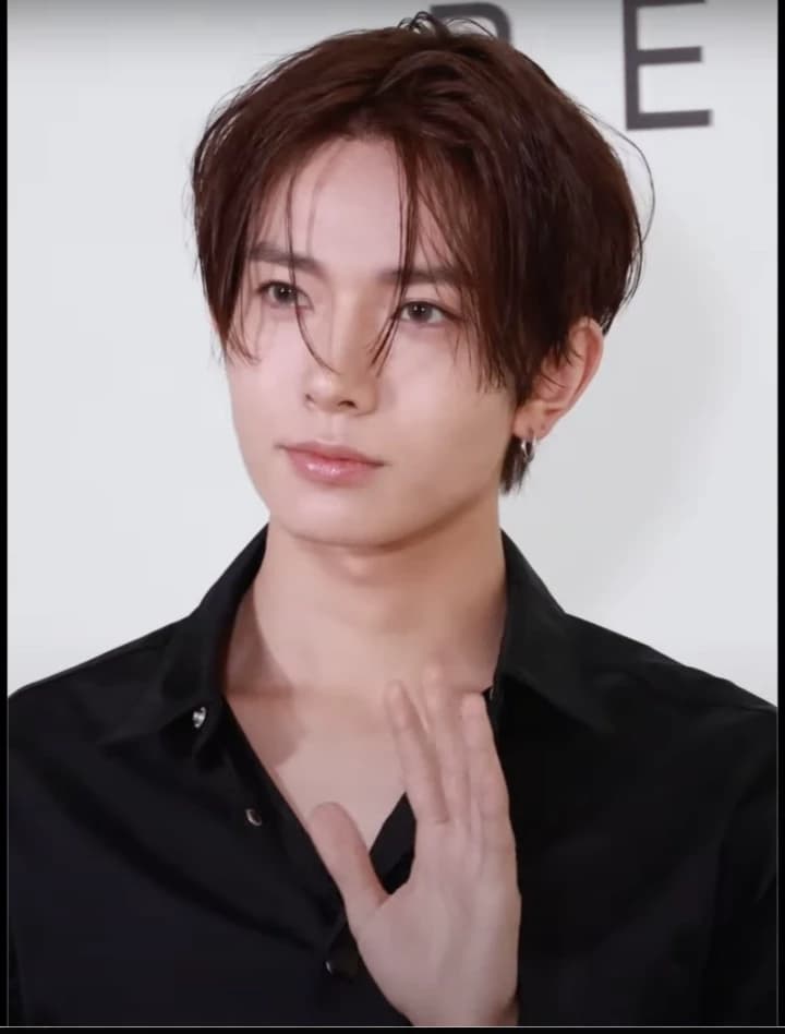 Heeseung thumbnail
