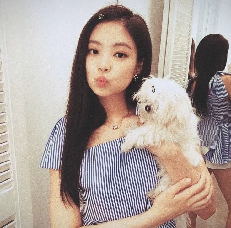 Jennie thumbnail