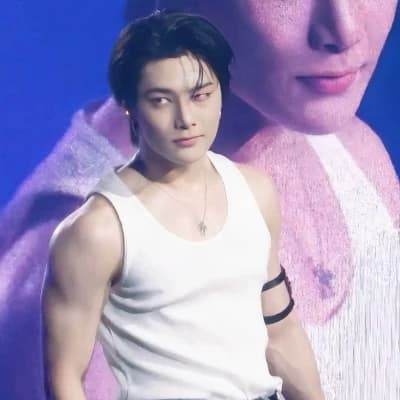 Jeongin thumbnail