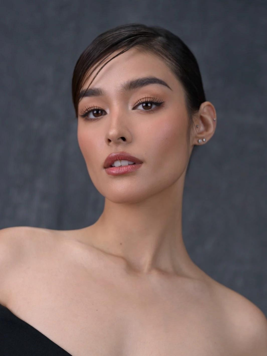 Liza soberano thumbnail