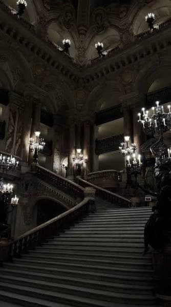 Vampire Royal Family thumbnail