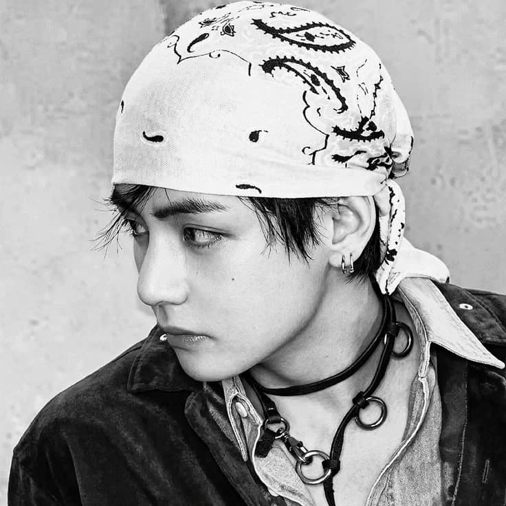 Kim Taehyung thumbnail