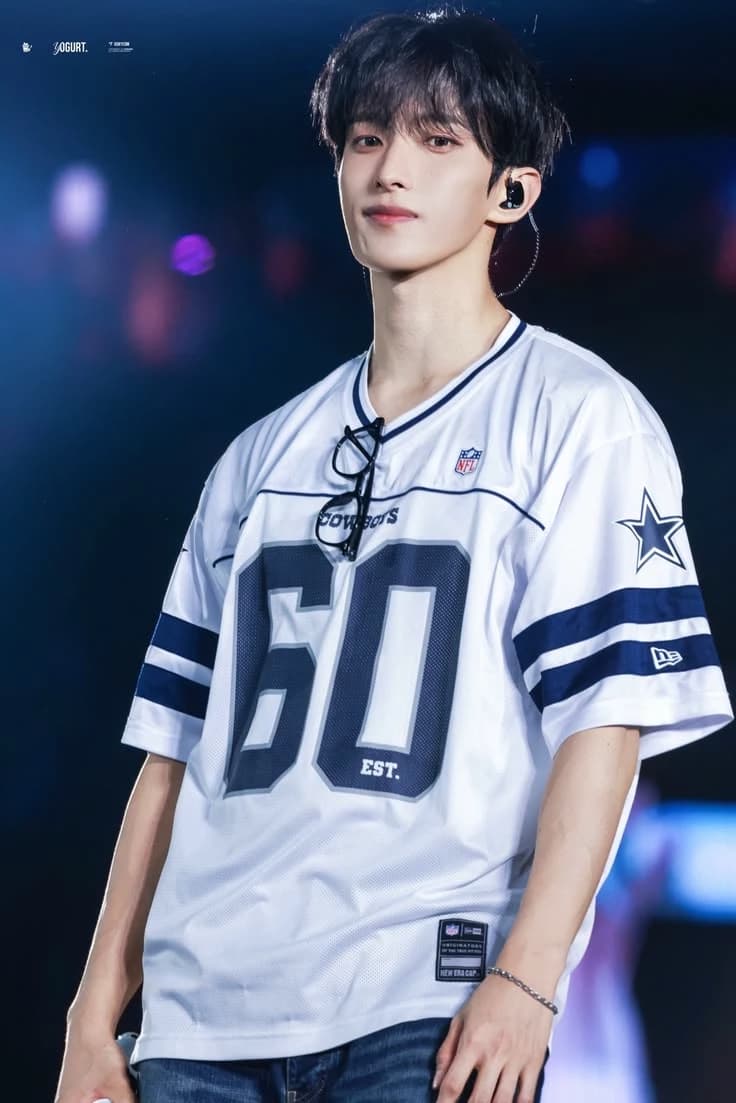 Lee Dokyeom thumbnail
