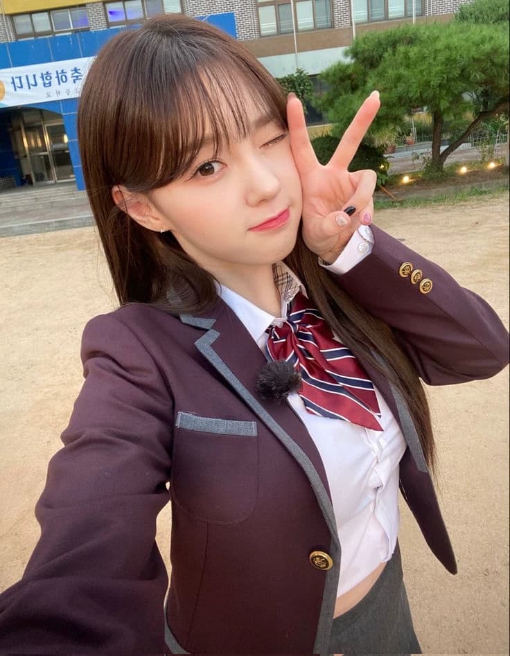 Kim Chaehyun thumbnail