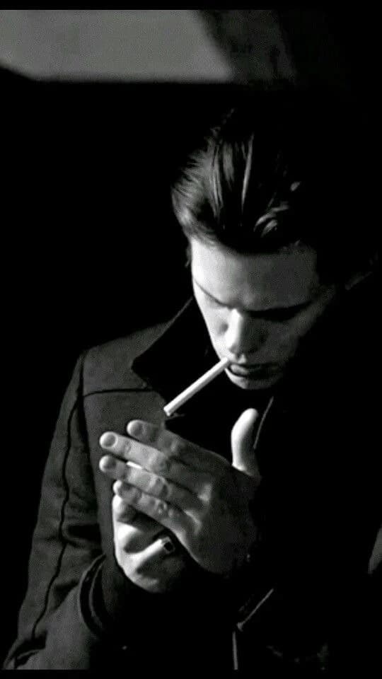 Bill Skarsgard thumbnail