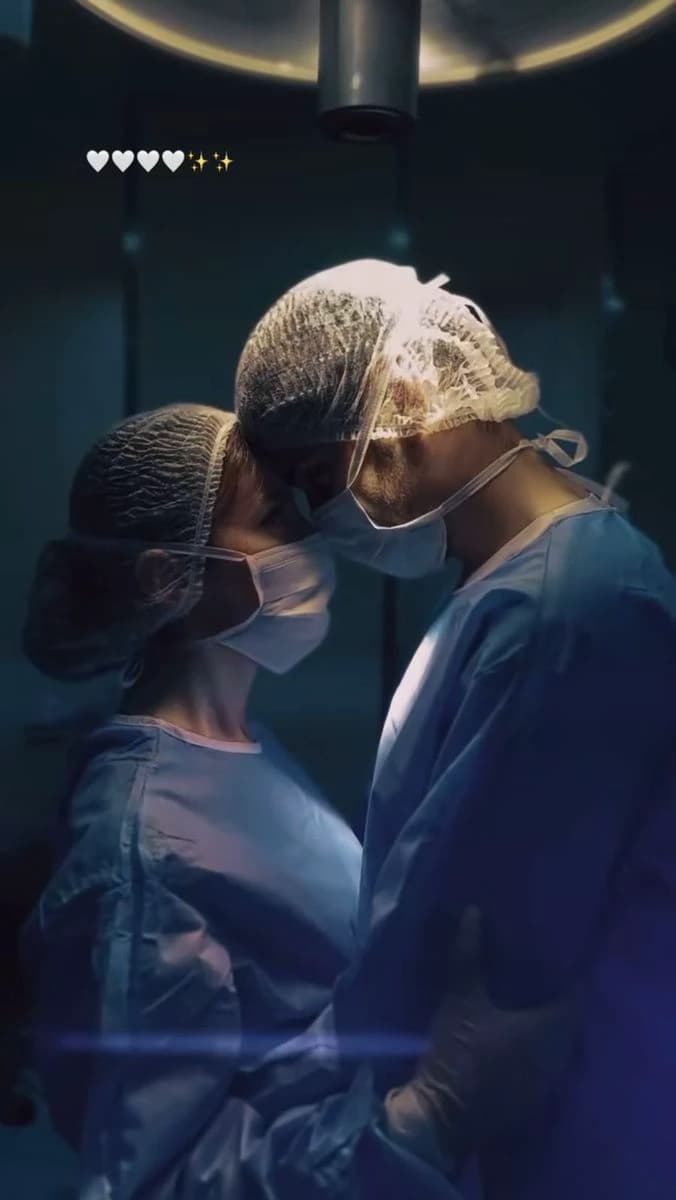 Family of doctors  thumbnail