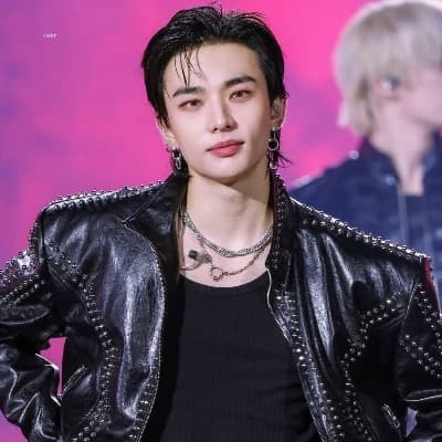 Hwang Hyunjin thumbnail