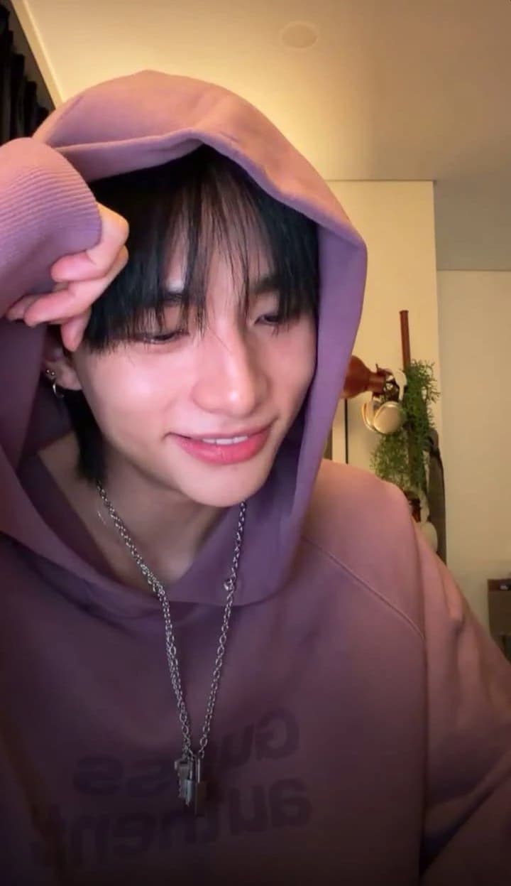 Hwang Hynjin thumbnail