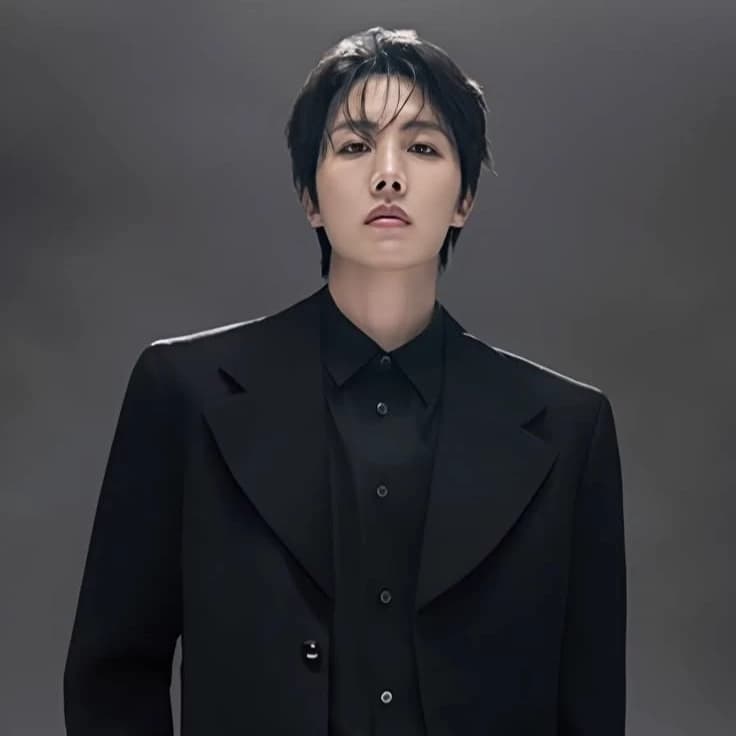 Jung Hoseok - Hobi - J-hope/Jhope of BTS - Mafia CEO Rich Billionaire Husband thumbnail