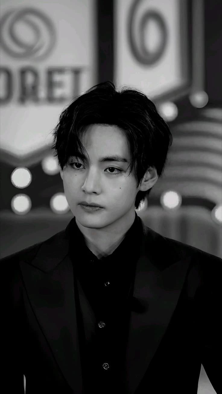 Kim Taehyung  thumbnail