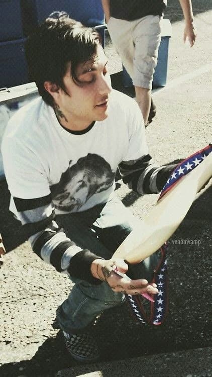 Frank Iero thumbnail