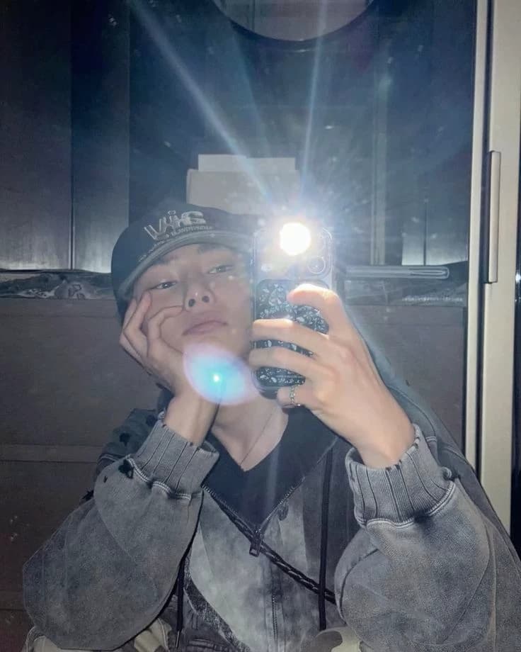 Yang Jeongin thumbnail