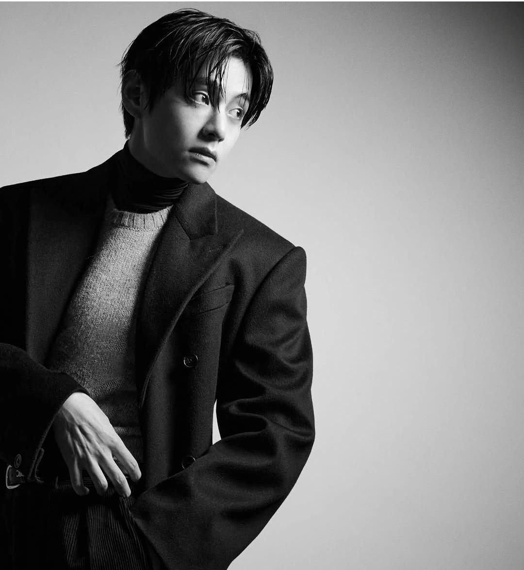 Kim Taehyung  thumbnail