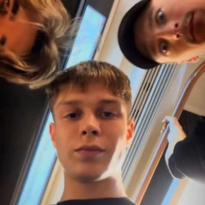 Глеб Калюжный  thumbnail