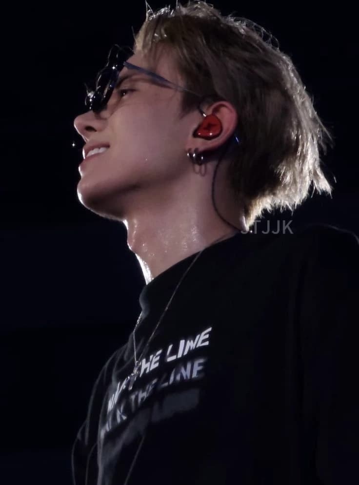 Lee Heeseung  thumbnail