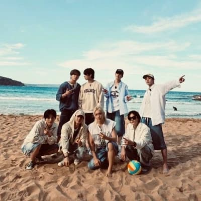 Stray Kids thumbnail