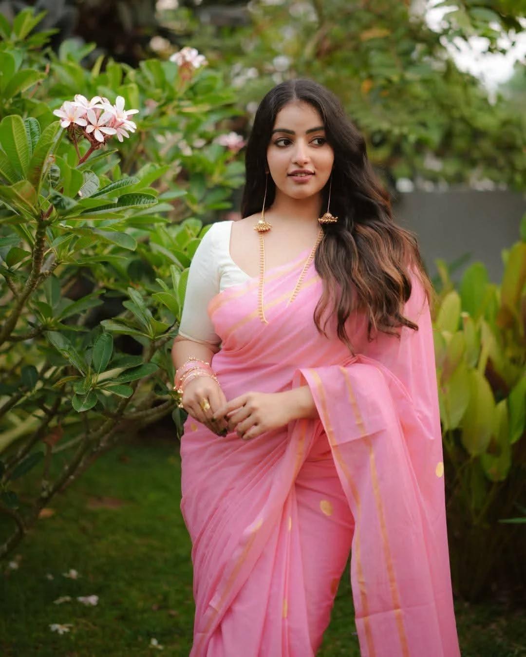 Malavika Menon thumbnail