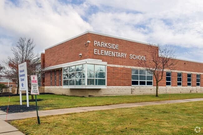 Parkside Elementary school. thumbnail