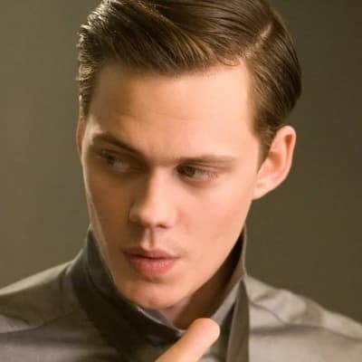 Bill Skarsgard  thumbnail