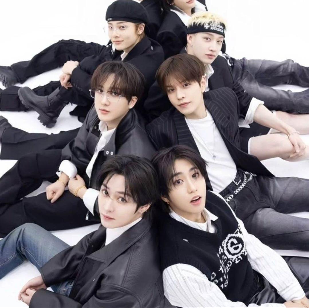 Stray kids - Y/n  thumbnail