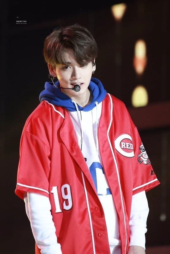 Jeon Jungkook  thumbnail