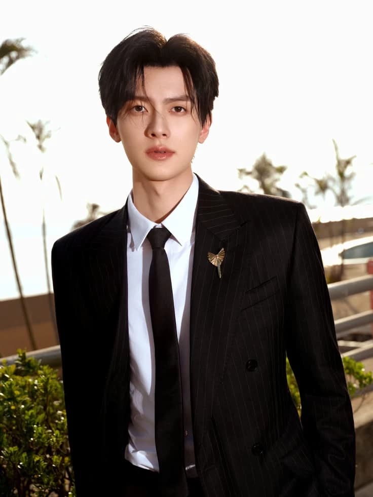 Chen Heyi  thumbnail