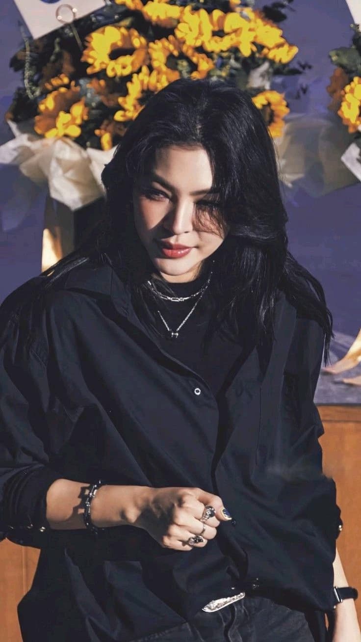 Faye thumbnail