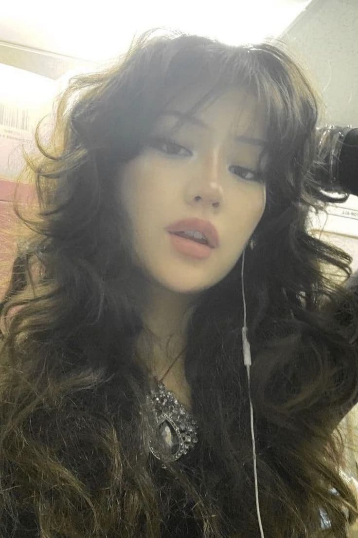 Mina thumbnail