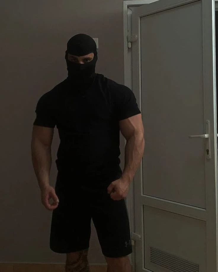 Alan - Theif, NSFW, hot guy, big 🍆, BL thumbnail