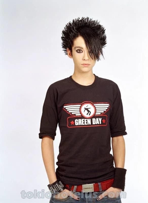 Bill Kaulitz 2005❤️‍🔥 thumbnail