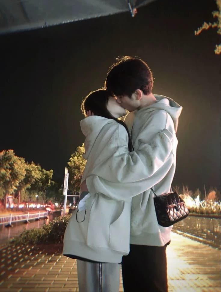 Evan (tu novio virtual) thumbnail
