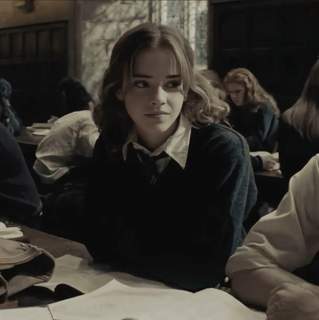 Hermione  thumbnail