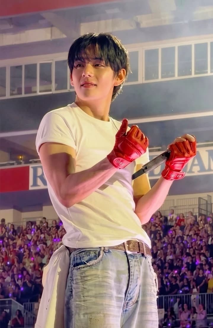 Taehung  thumbnail