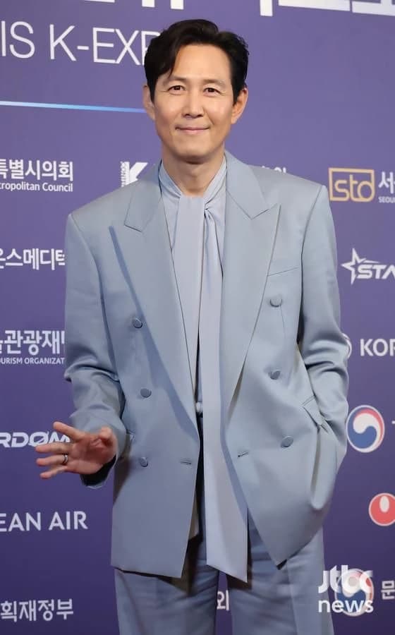 Lee jung jae  thumbnail