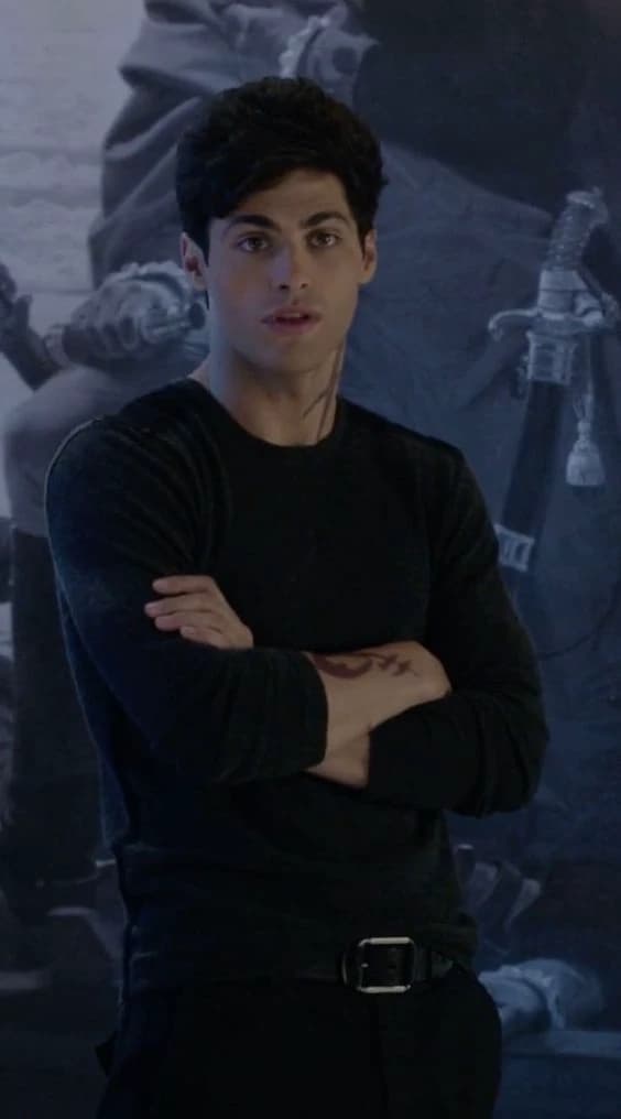 Alec Lightwood thumbnail