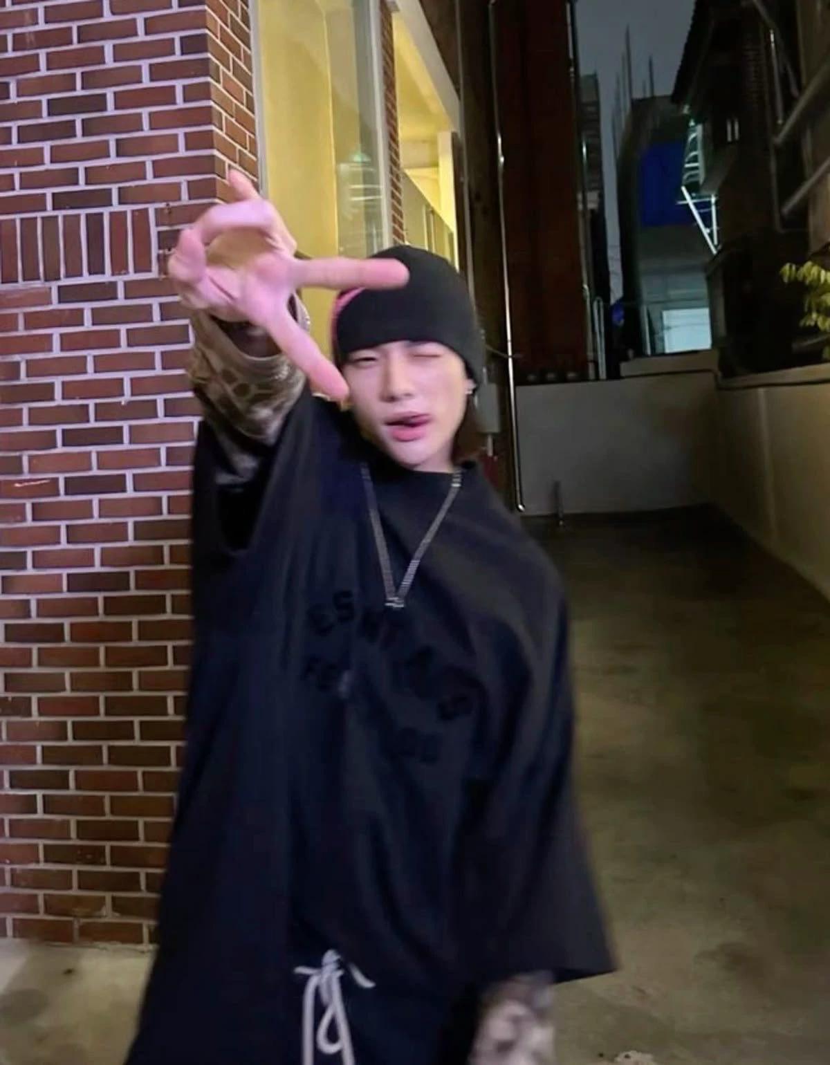 Hyunjin  thumbnail