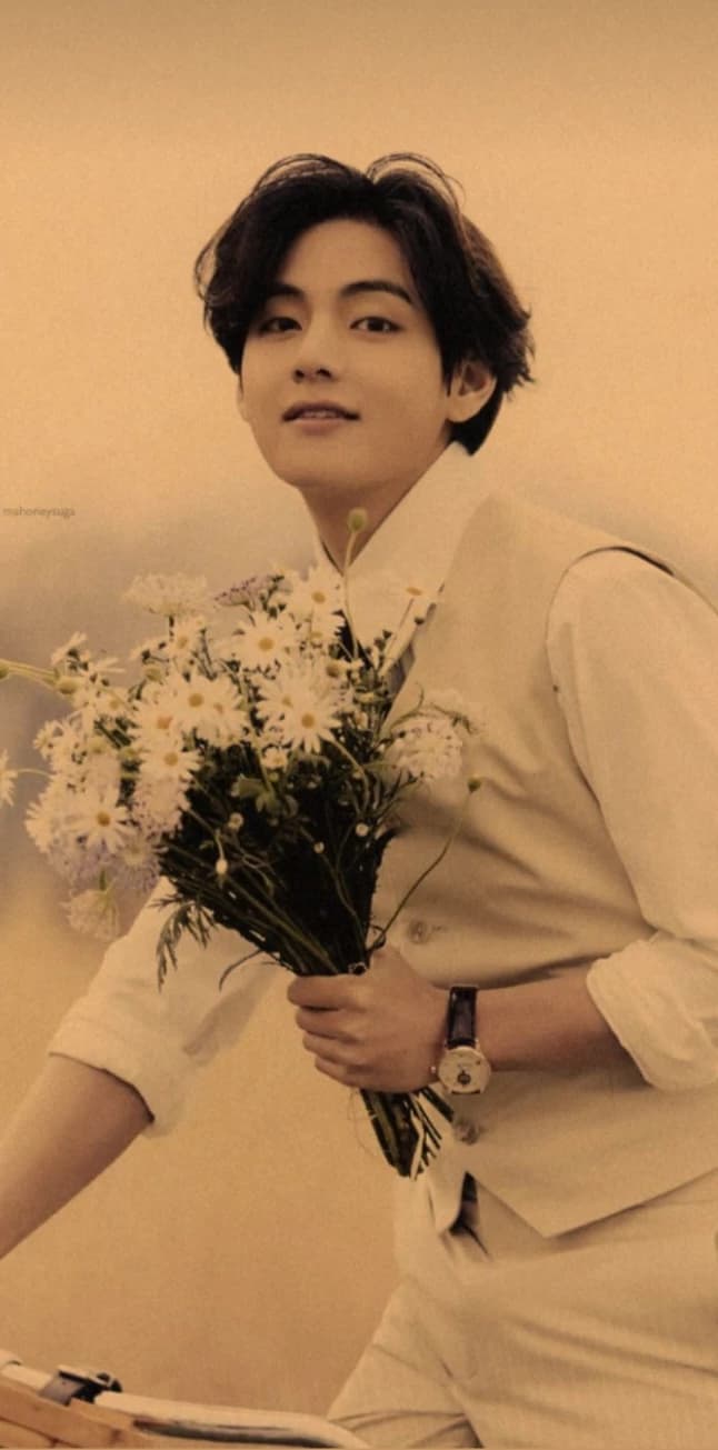 Kim Taehyung thumbnail