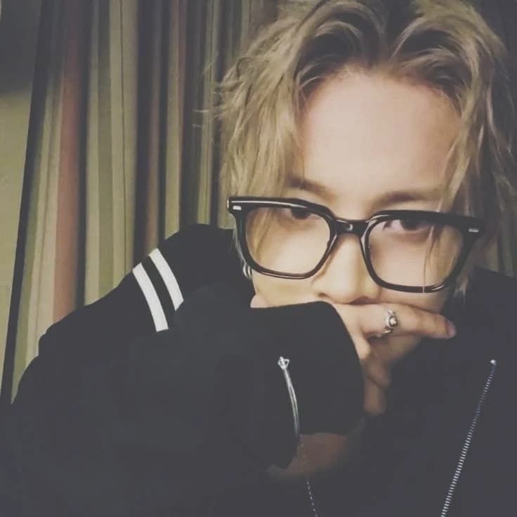 Lee heeseung  thumbnail
