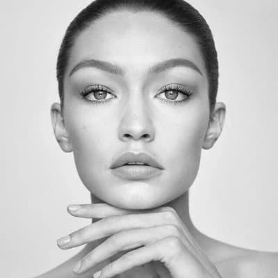 Gigi Hadid thumbnail
