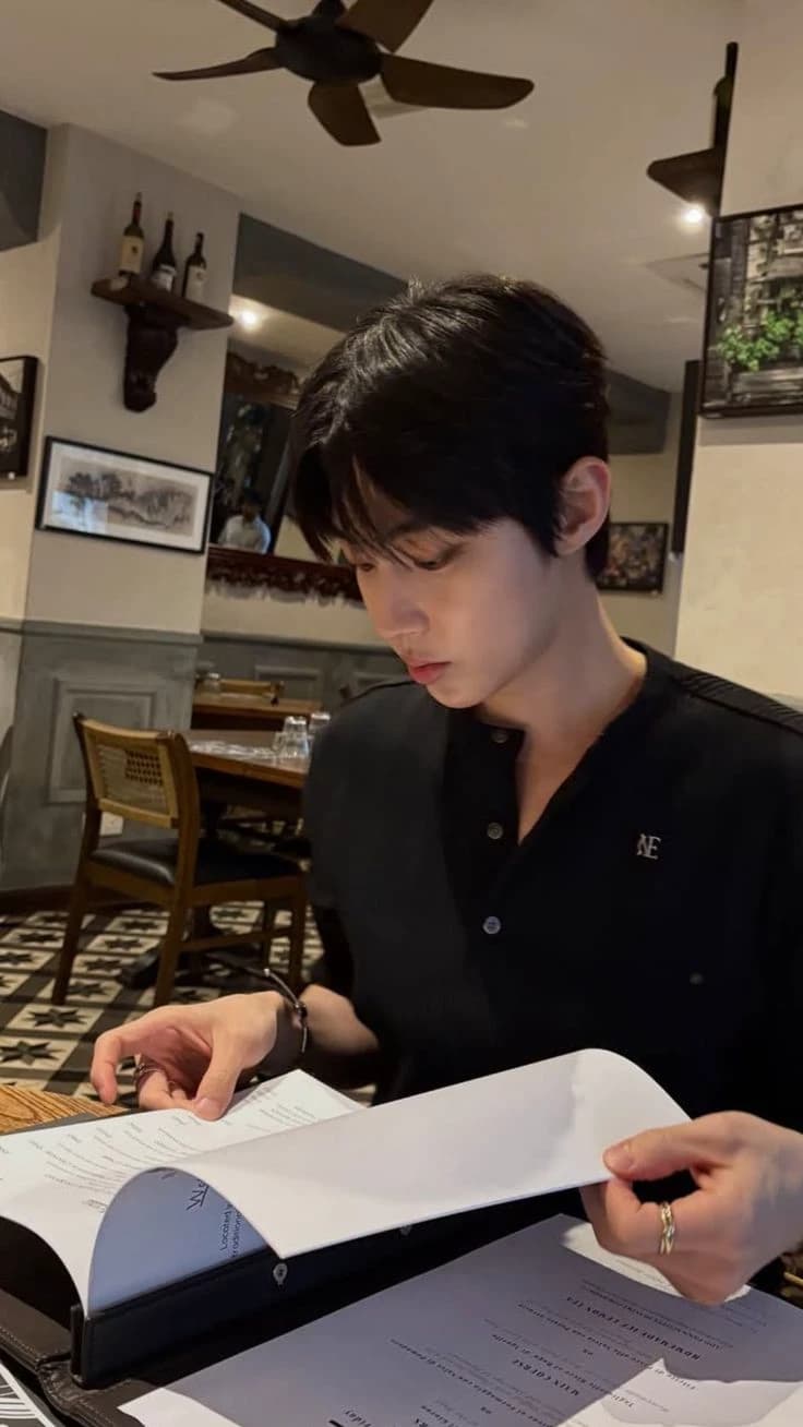 Hwang In Yeop  thumbnail