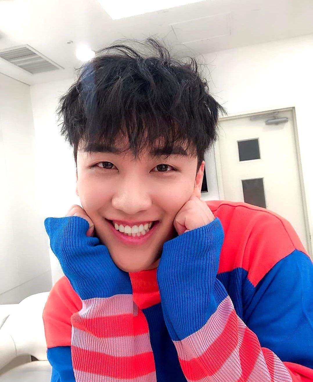 Seungri thumbnail